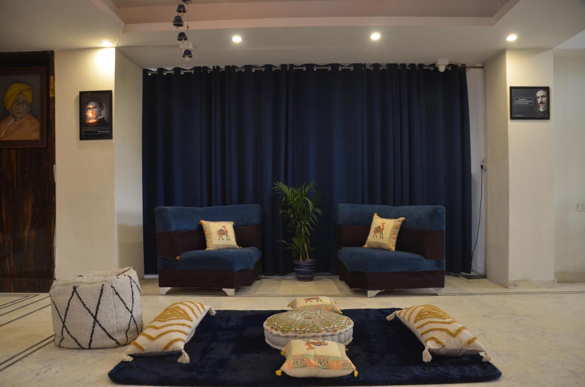 Area 369 Hotel ชัยปุระ ภายนอก รูปภาพ